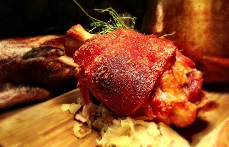 Schweinehaxen zubereiten
