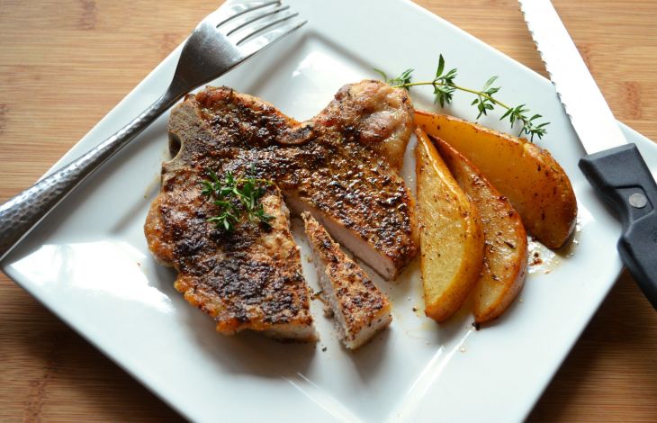 Schweinerippchen im Ofen zubereiten