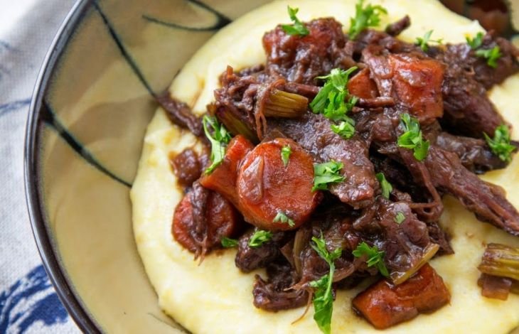 Schmorbraten mit Rindernacken auf dreierlei Arten