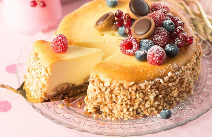 Einen Käsekuchen backen