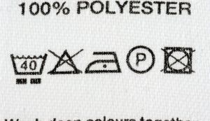 Polyester färben