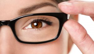 Eine Brille aussuchen